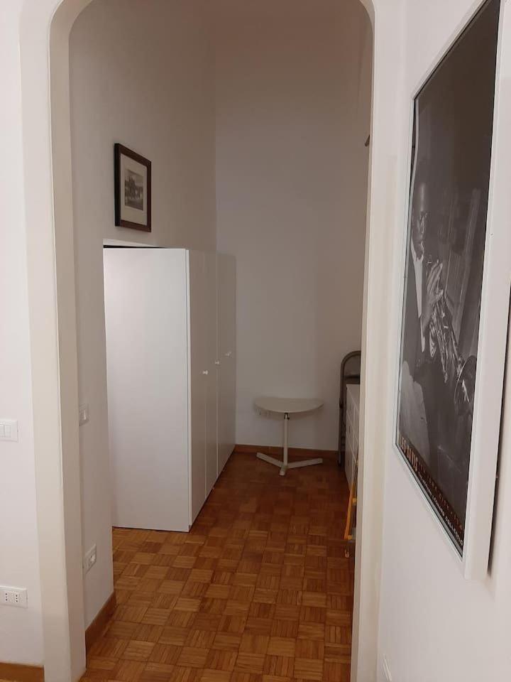 דירות רומא Charming Loft In Piazza Di Spagna מראה חיצוני תמונה