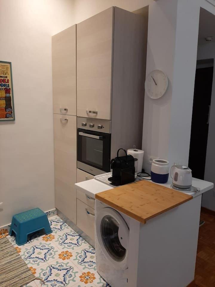 דירות רומא Charming Loft In Piazza Di Spagna מראה חיצוני תמונה