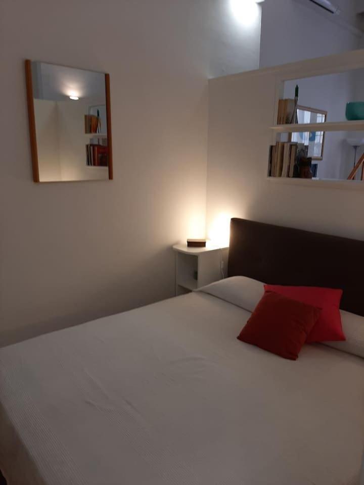 דירות רומא Charming Loft In Piazza Di Spagna מראה חיצוני תמונה