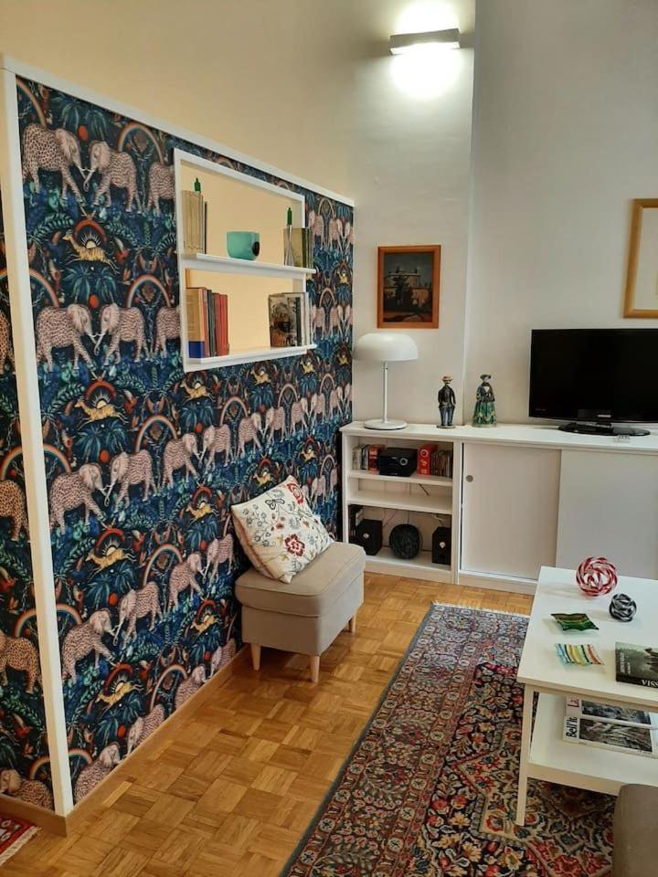 דירות רומא Charming Loft In Piazza Di Spagna מראה חיצוני תמונה